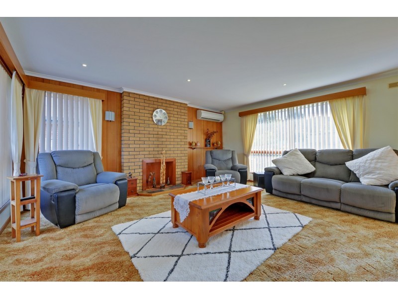 13 Kingsley Avenue, Romaine TAS 7320