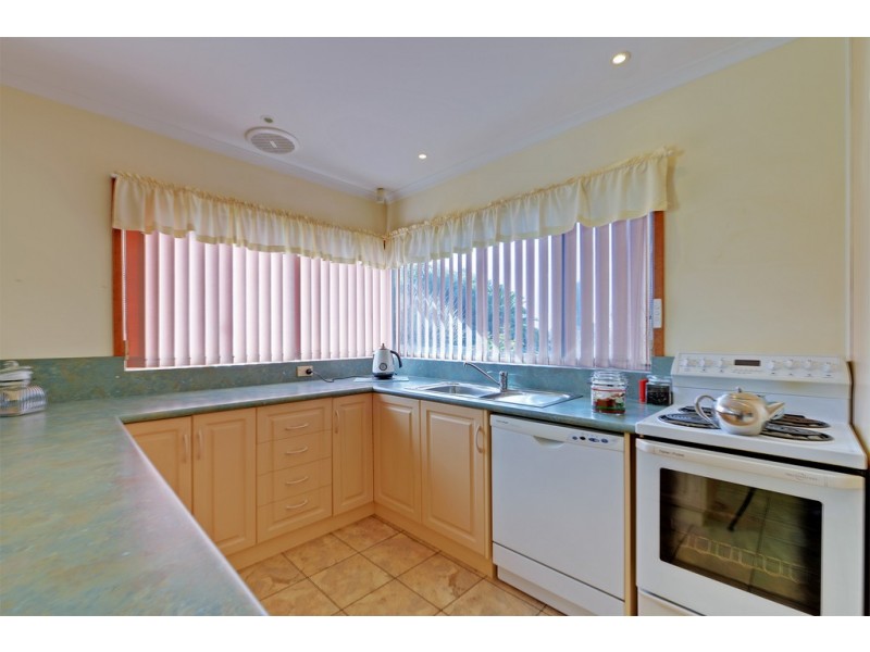 13 Kingsley Avenue, Romaine TAS 7320