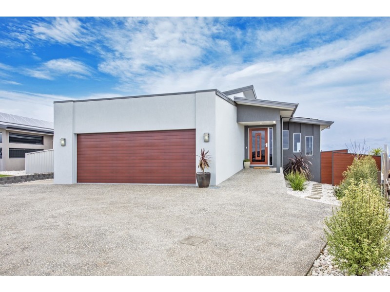 2 Cardinal Court, Park Grove TAS 7320