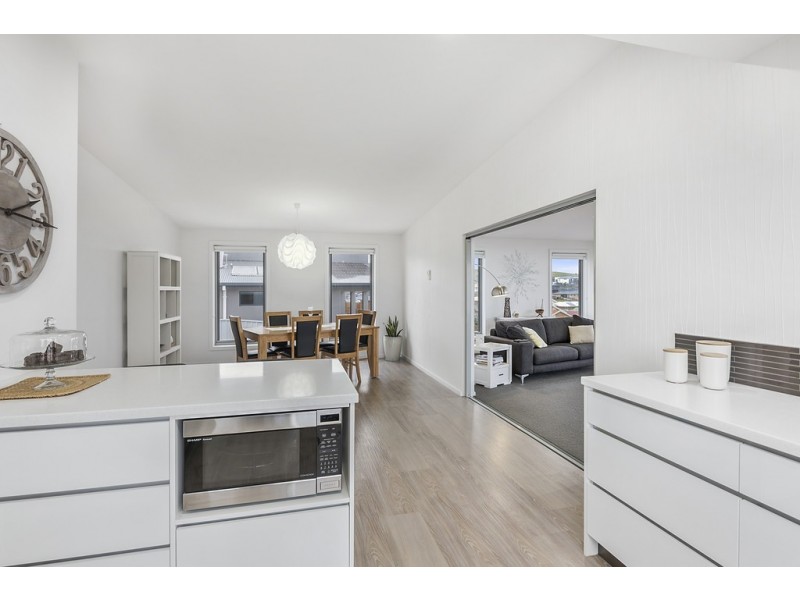 2 Cardinal Court, Park Grove TAS 7320