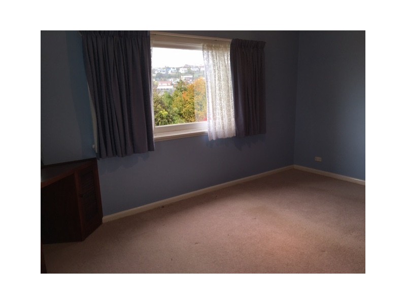 24 West Park Grove, Parklands TAS 7320