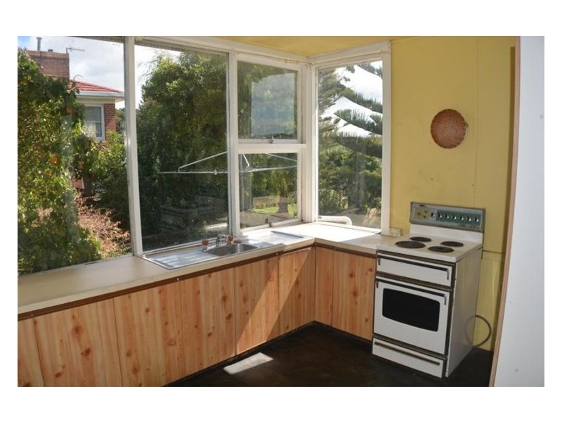 8 Brickport Road, Park Grove TAS 7320