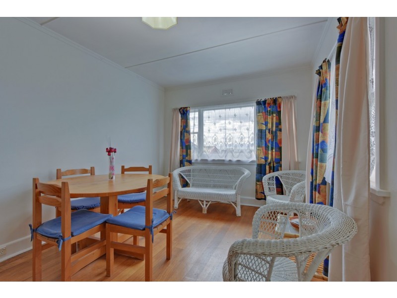 2/4 Hodgman Street, Burnie TAS 7320