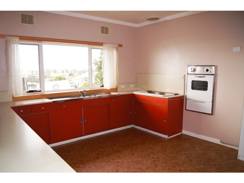 10 Frederick Street, Ocean Vista TAS 7320