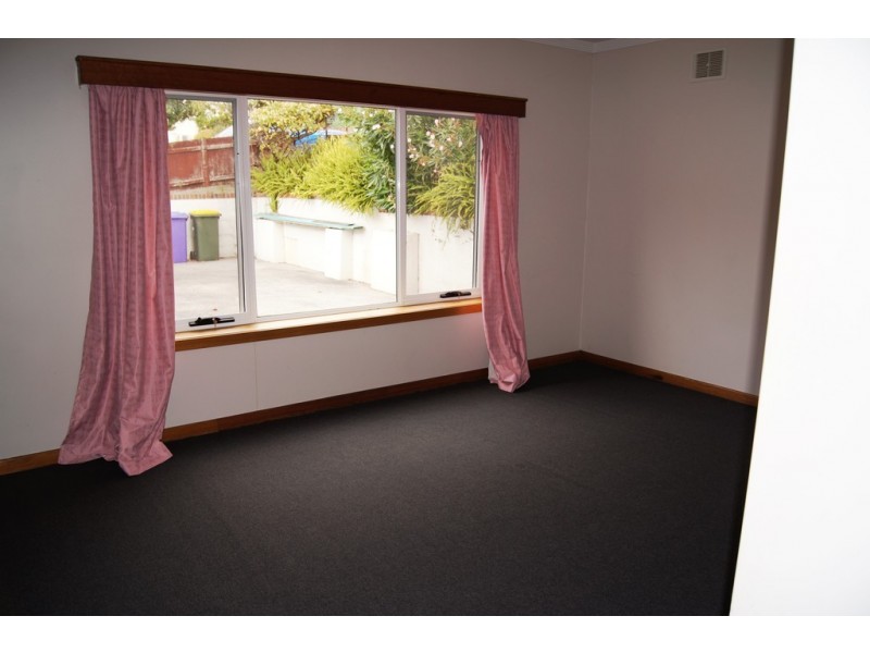 10 Frederick Street, Ocean Vista TAS 7320