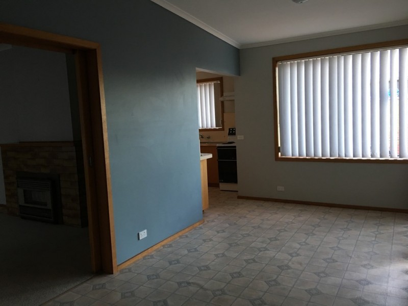 6 FUTUNA AVENUE, Park Grove TAS 7320