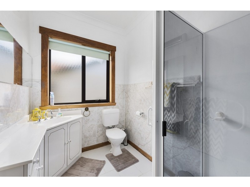 2 Linton Street, Upper Burnie TAS 7320