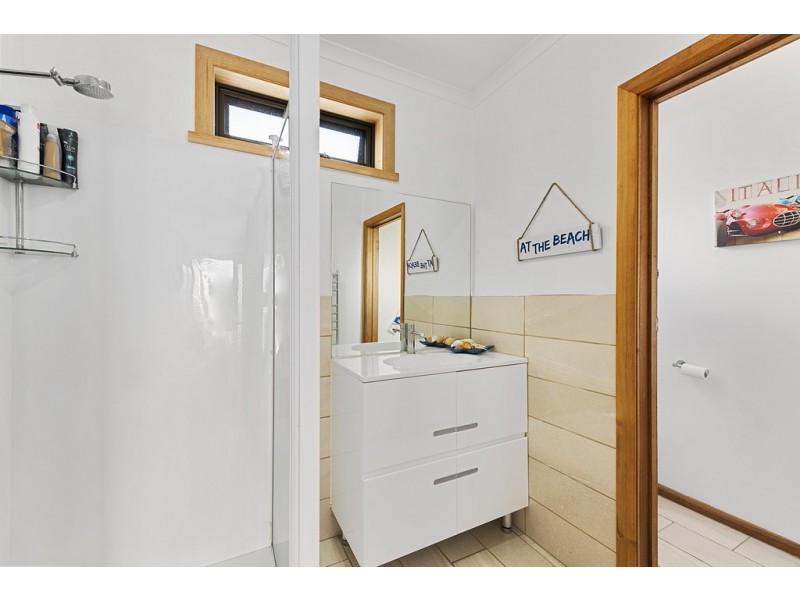 2 Linton Street, Upper Burnie TAS 7320