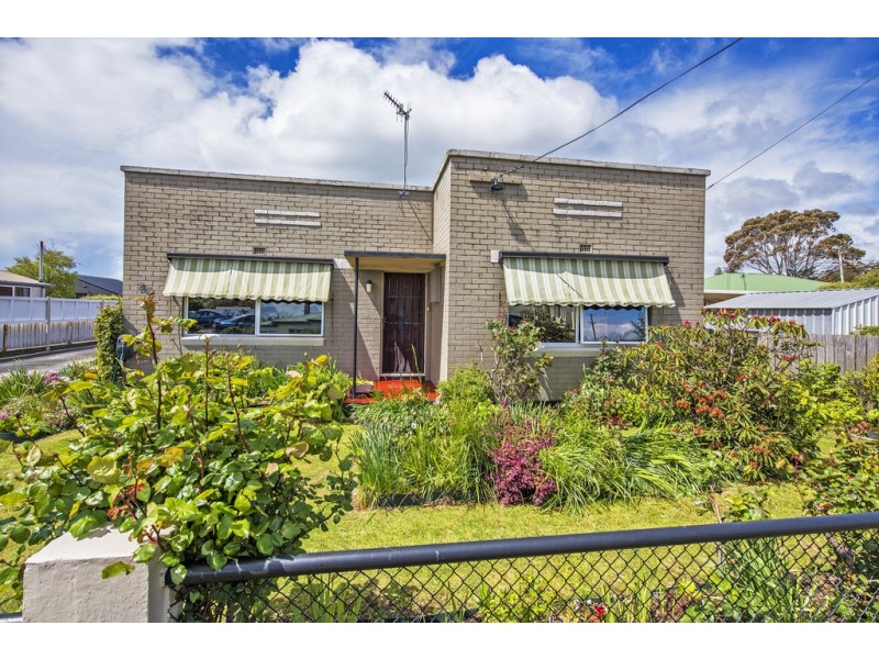 30 Falmouth Street, Somerset TAS 7322