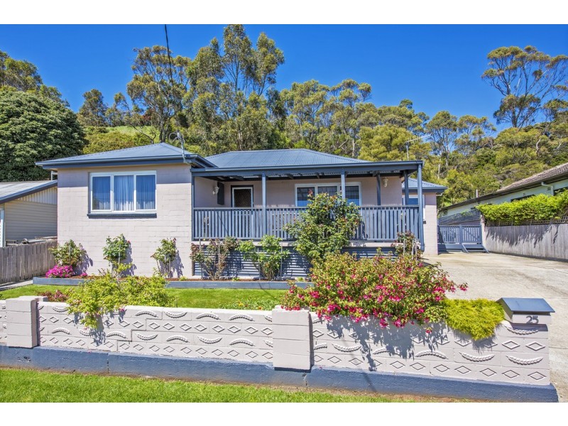 25 Saundridge Road, Cooee TAS 7320