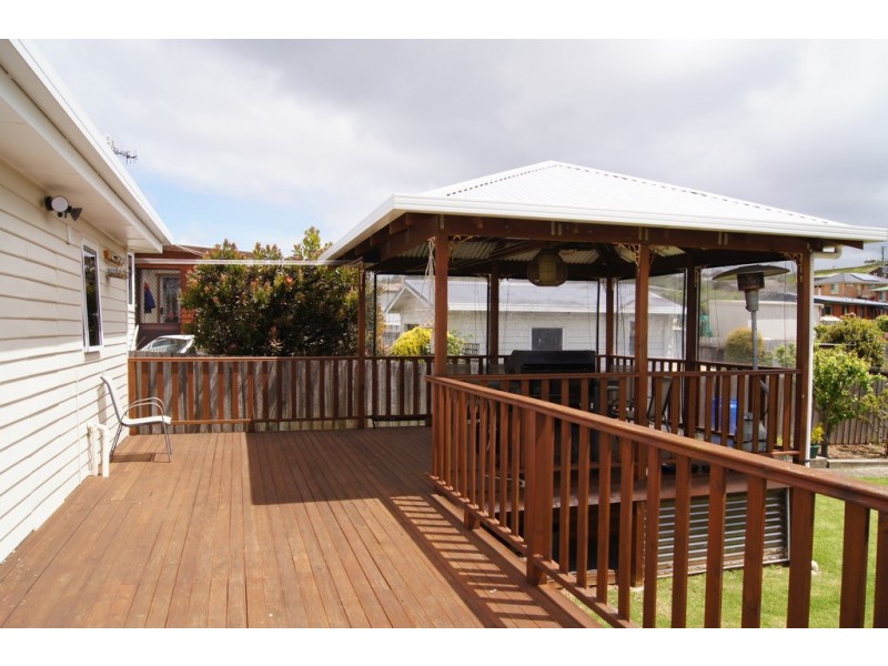 350 MOUNT STREET, Upper Burnie TAS 7320