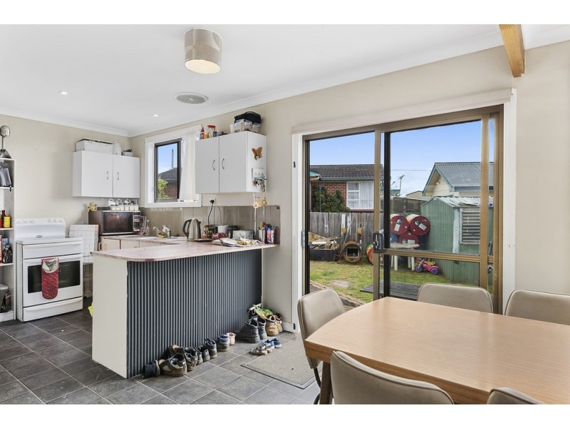 2 Kent Avenue, Acton TAS 7320