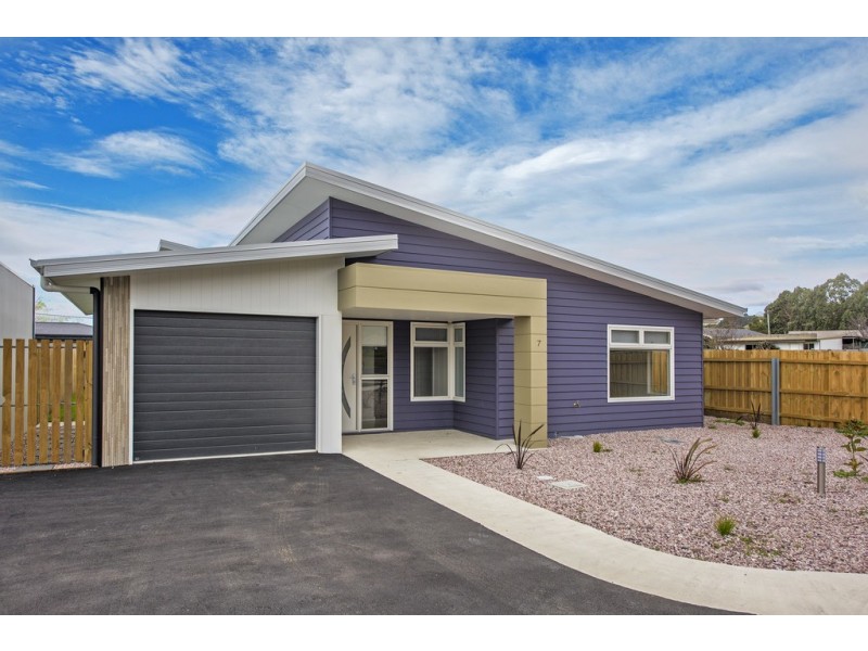 7/34 Overall Street, Sulphur Creek TAS 7316