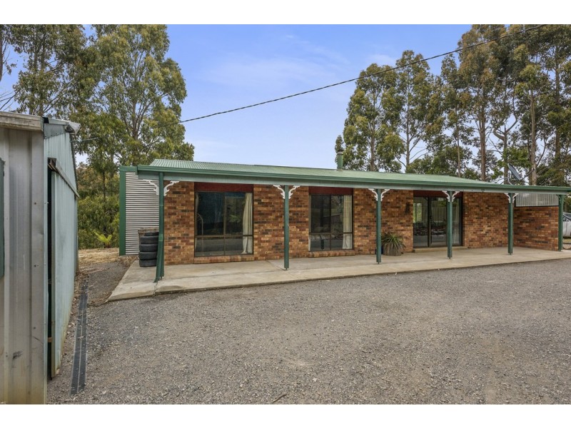 19 Lowries Road, Oldina TAS 7325