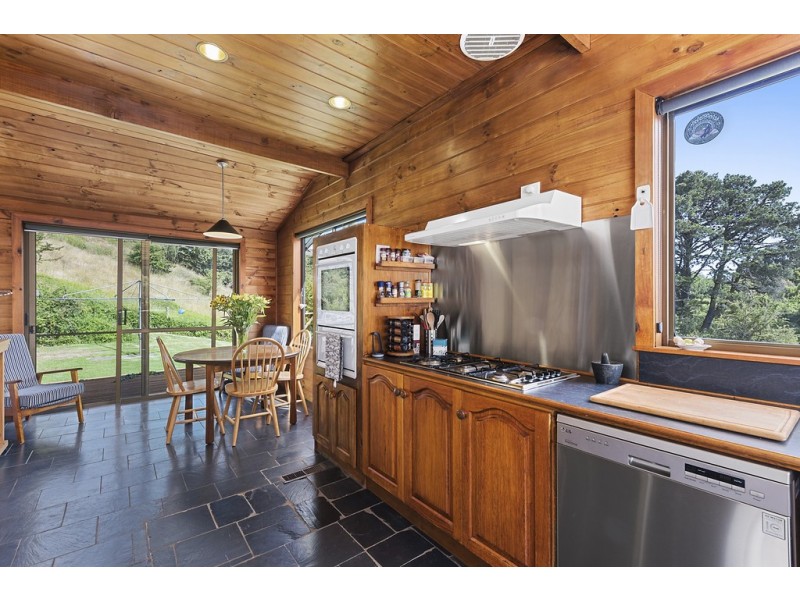 176 Mount Street, Hillcrest TAS 7320