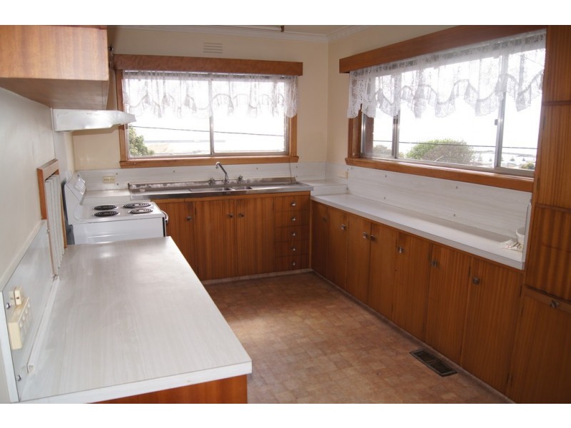 42 Wyatt Crescent, South Burnie TAS 7320