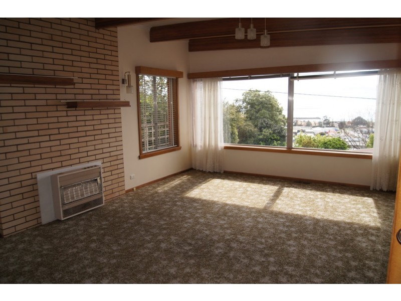 42 Wyatt Crescent, South Burnie TAS 7320