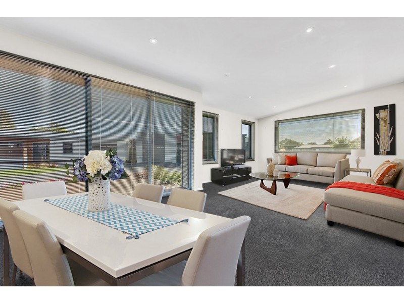 2/3 Bowick Street, Wynyard TAS 7325