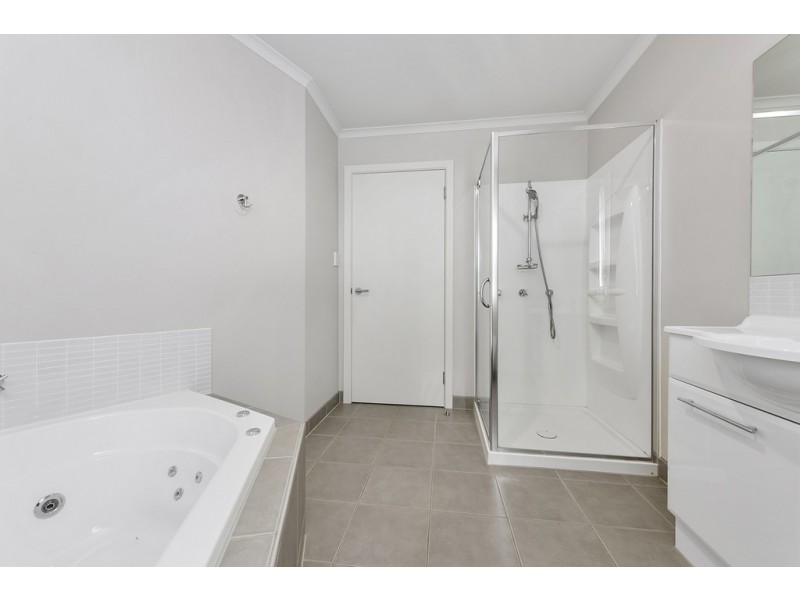2/3 Bowick Street, Wynyard TAS 7325