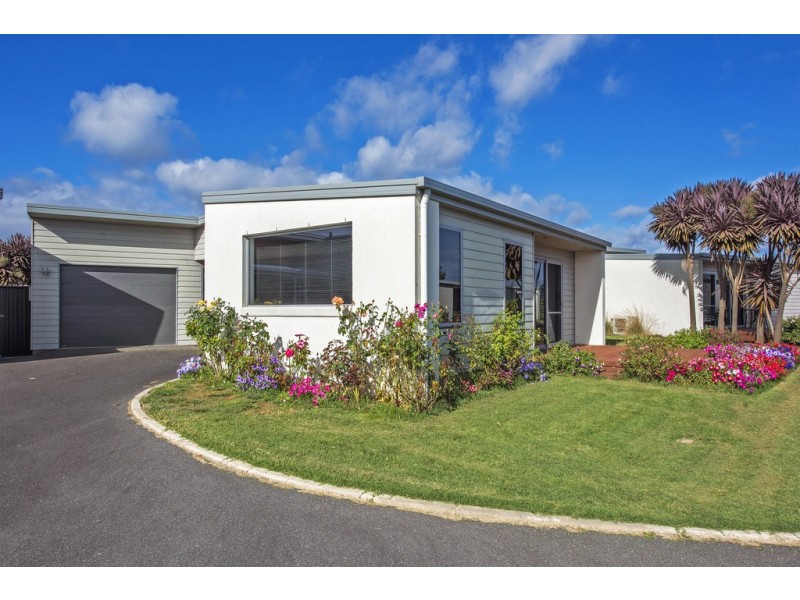2/3 Bowick Street, Wynyard TAS 7325