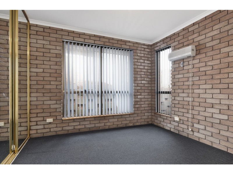 1 Barker Avenue, Penguin TAS 7316