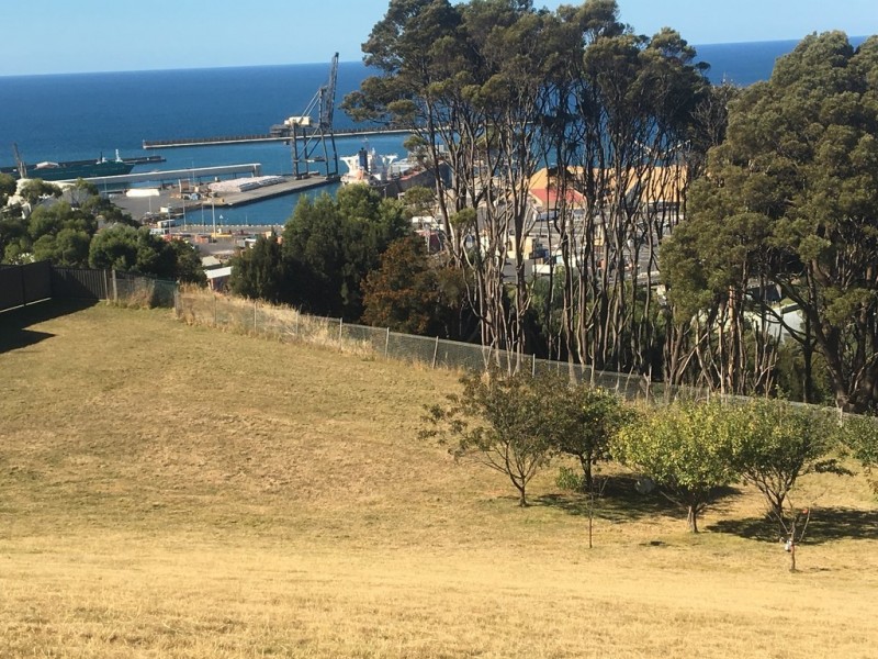 13 Medbury Crescent, Montello TAS 7320