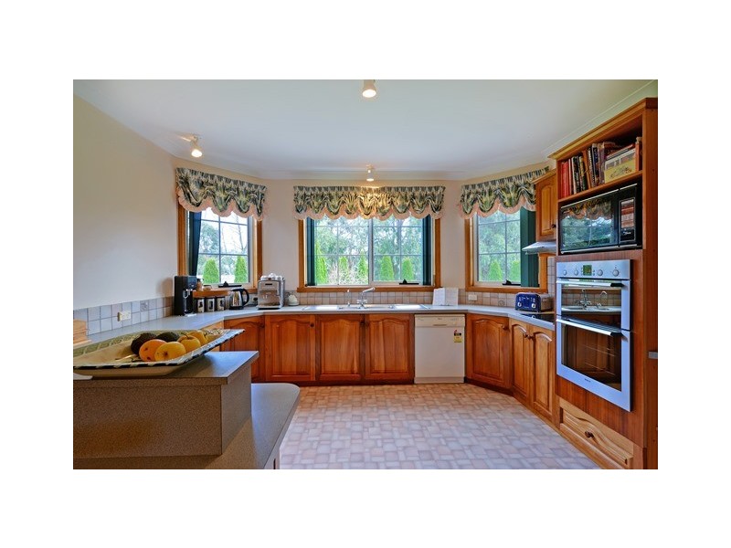 27 Dallas Road, Somerset TAS 7322
