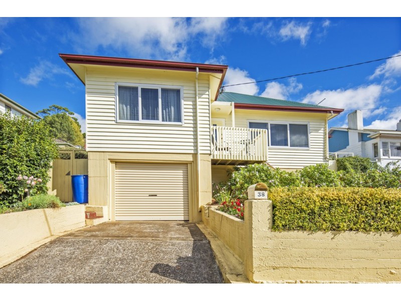 38 Cunningham Street, South Burnie TAS 7320