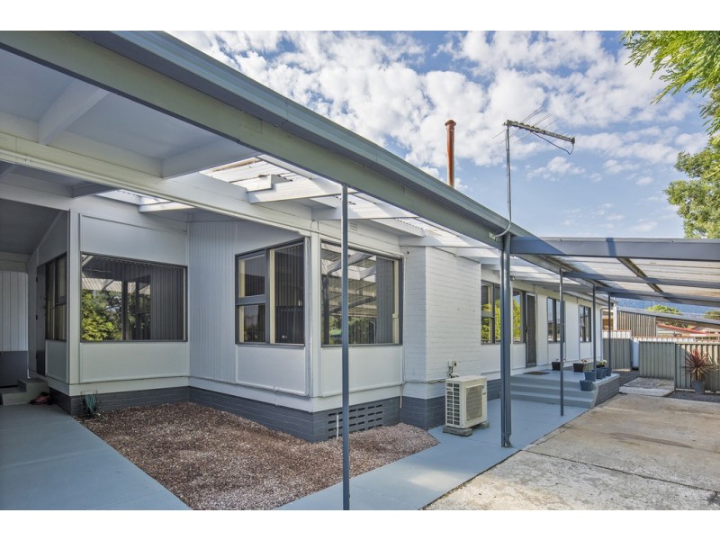 28 Agnes Street, Rosebery TAS 7470