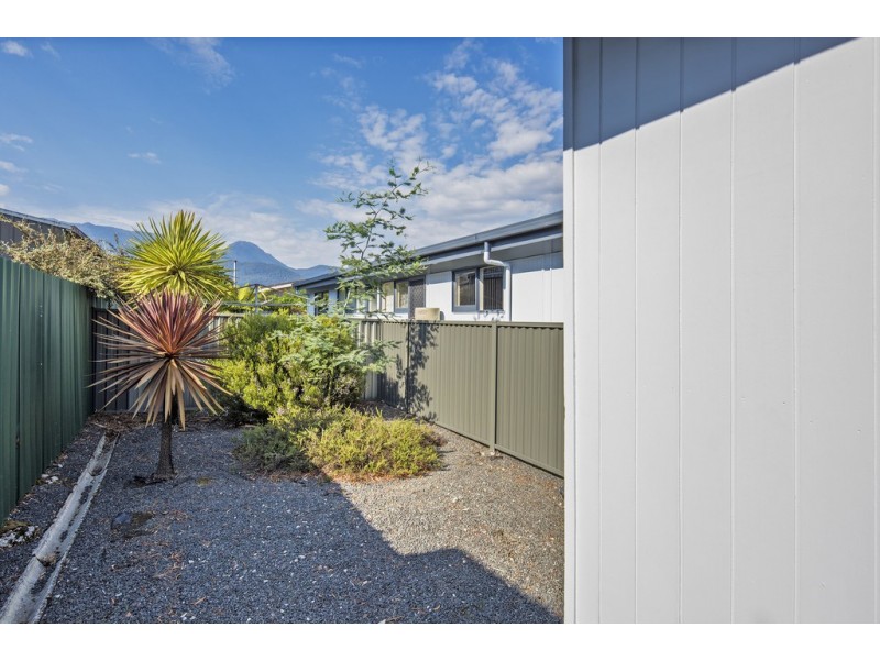 28 Agnes Street, Rosebery TAS 7470