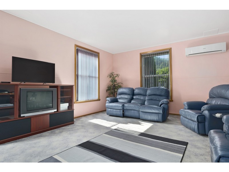 14 Beech Drive, Rosebery TAS 7470