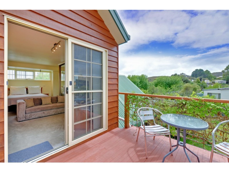 15 Reid Street, Strahan TAS 7468