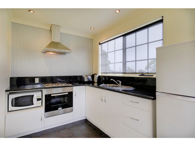 15 Reid Street, Strahan TAS 7468