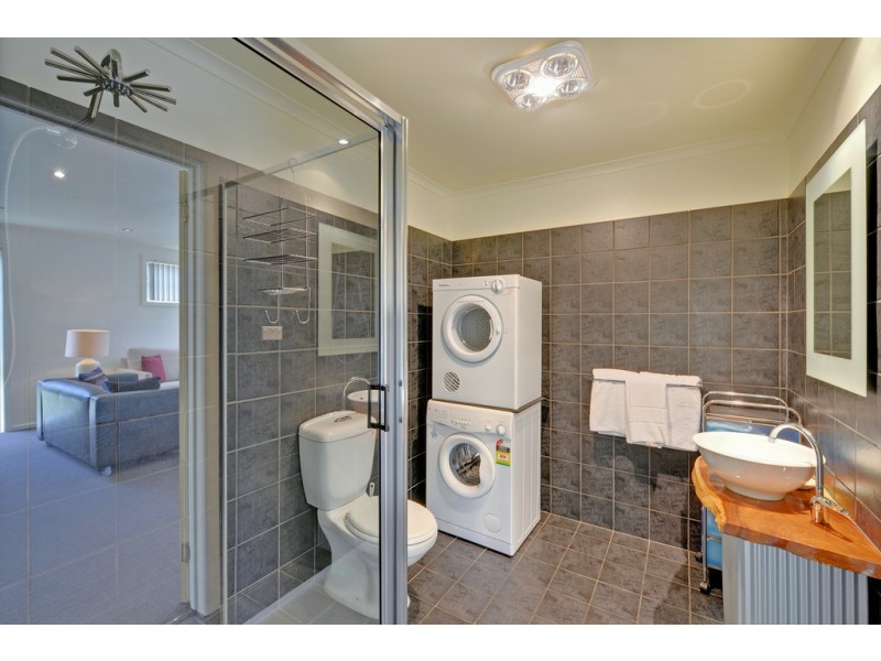 15 Reid Street, Strahan TAS 7468