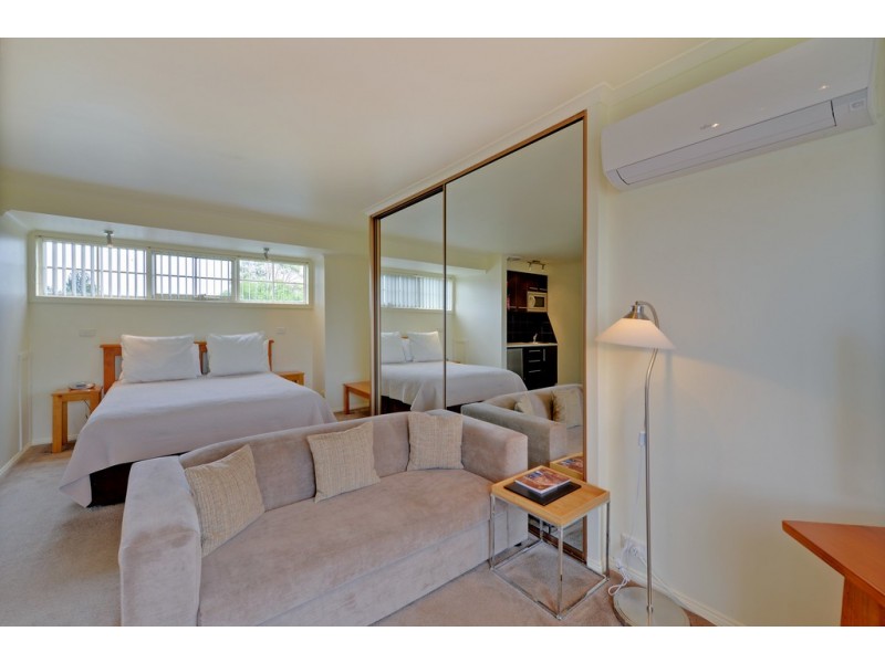 15 Reid Street, Strahan TAS 7468