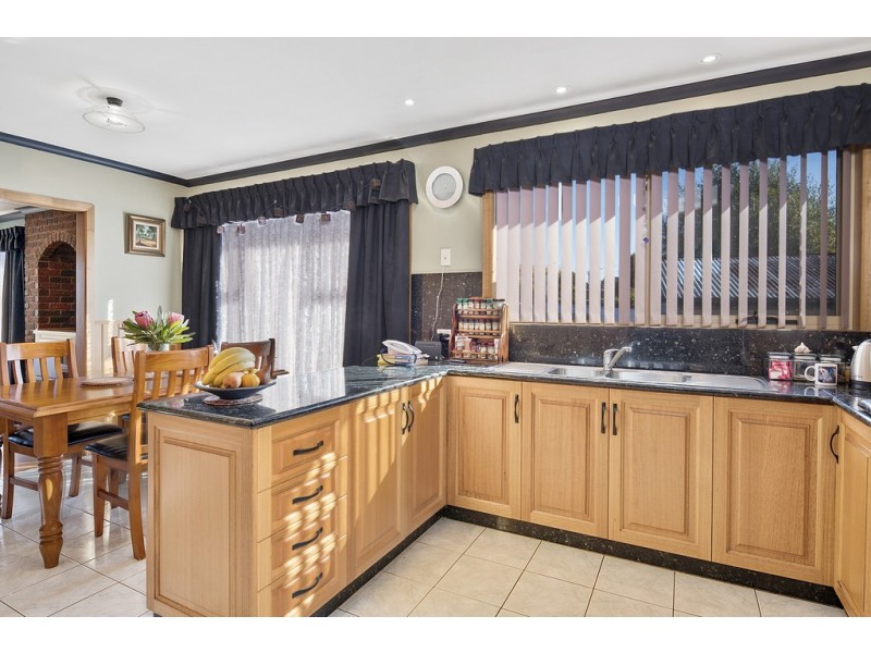 3 Curraghmore Avenue, Park Grove TAS 7320