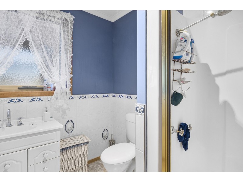 3 Curraghmore Avenue, Park Grove TAS 7320