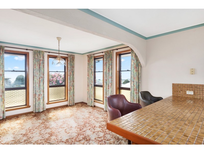 2 Gilmour Crescent, Somerset TAS 7322