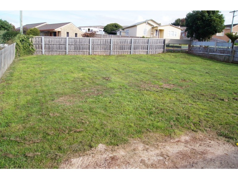 12 Reid Street, Upper Burnie TAS 7320