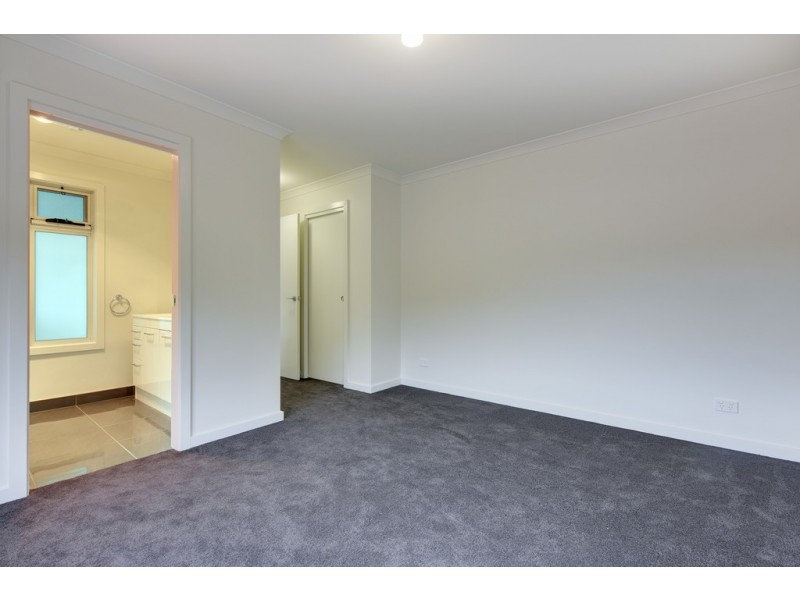 5/34 Overall Street, Sulphur Creek TAS 7316