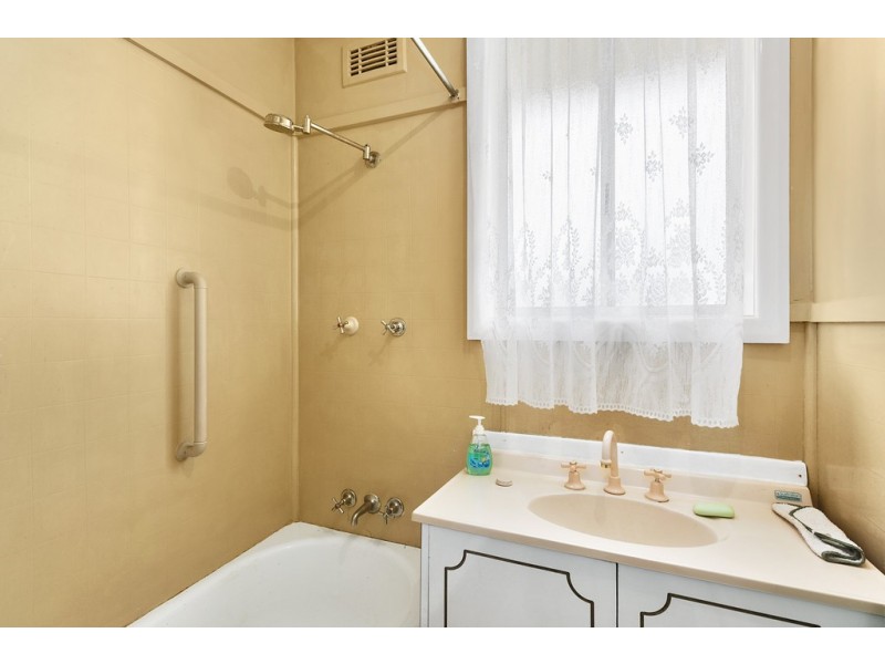 10 Little Quiggin Street, Waratah TAS 7321