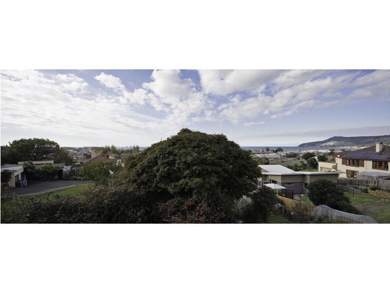 64 Moody Street, Burnie TAS 7320