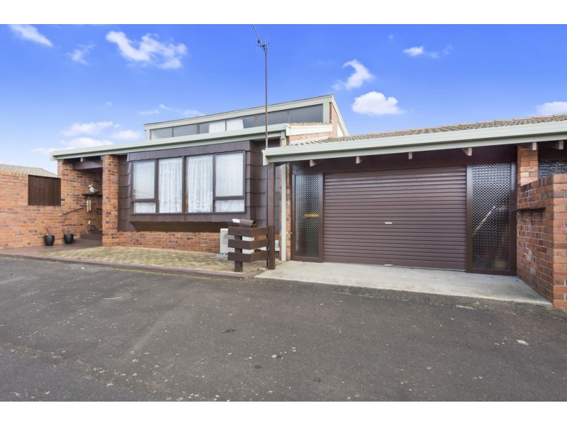 11/4 Federal Street, Upper Burnie TAS 7320