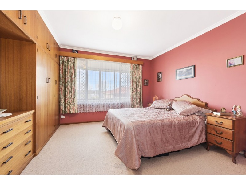 2/13 Linton Street, Upper Burnie TAS 7320
