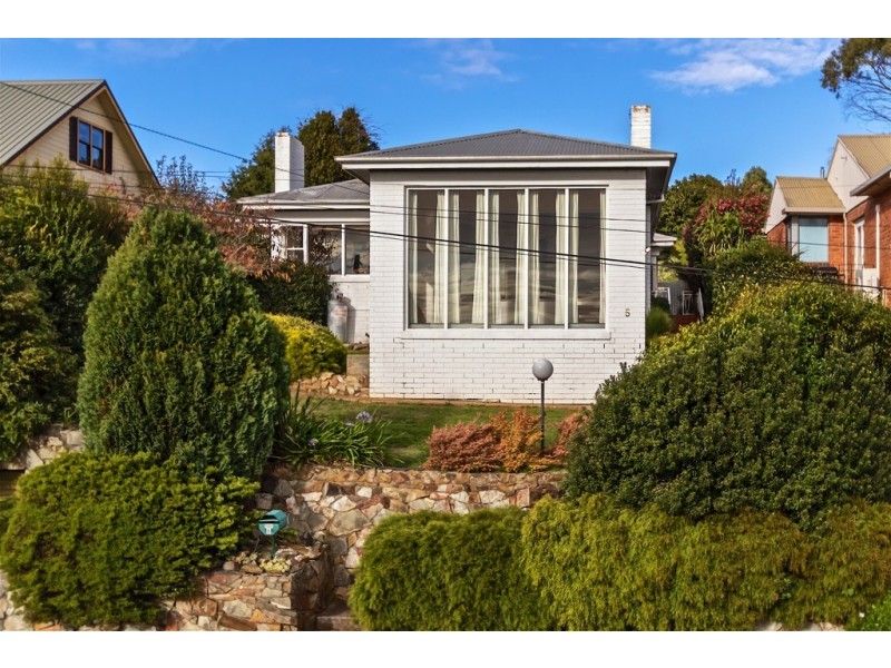 5 Villiers Street, Parklands TAS 7320