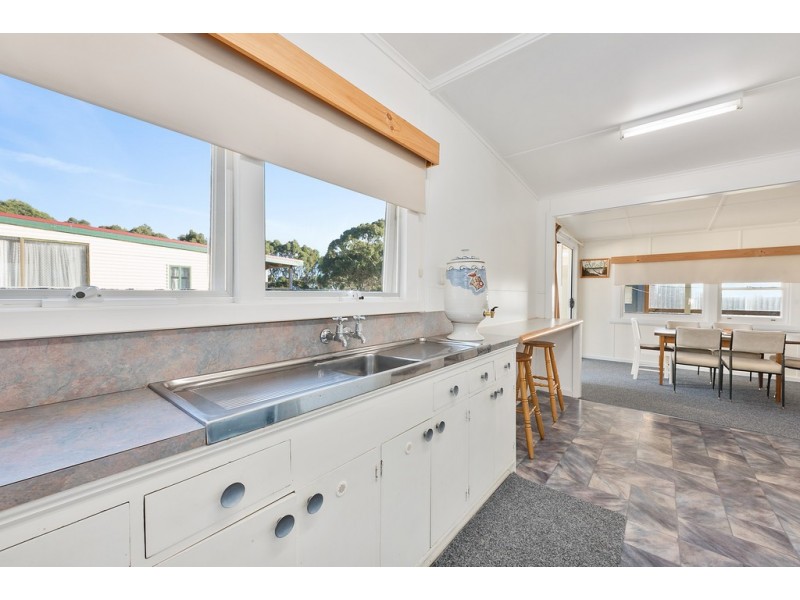 44 Lettes Bay Road, Strahan TAS 7468