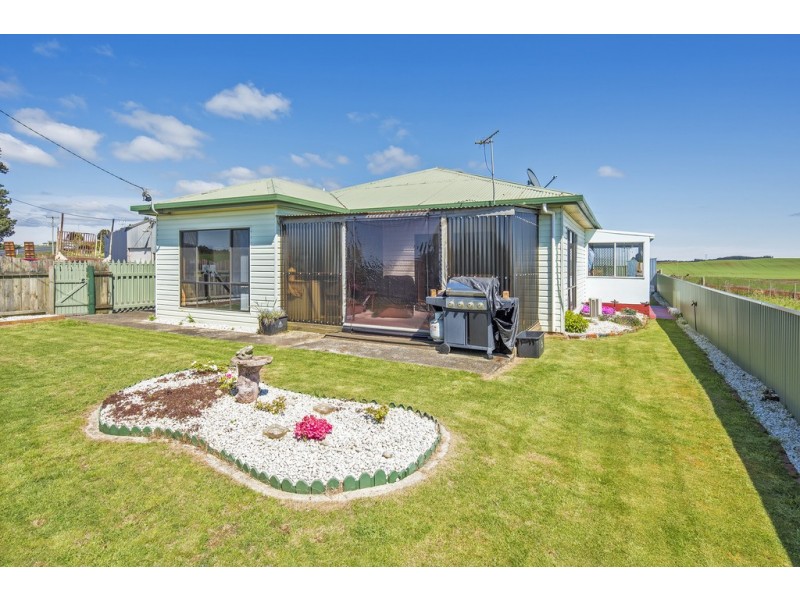 158 Ridgley Highway, Romaine TAS 7320