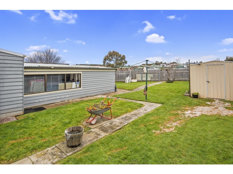 14 Whitford Street, Upper Burnie TAS 7320