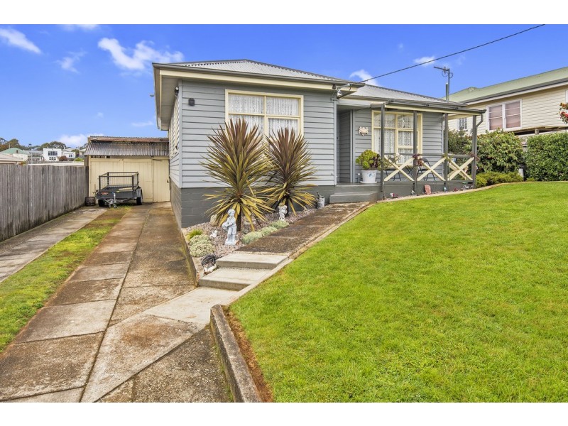 14 Whitford Street, Upper Burnie TAS 7320