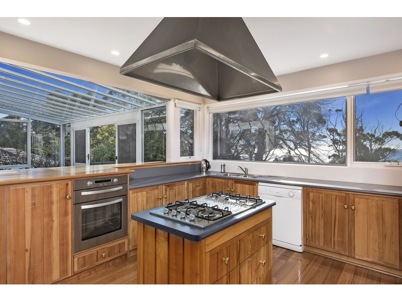 34 Seaview Avenue, Parklands TAS 7320